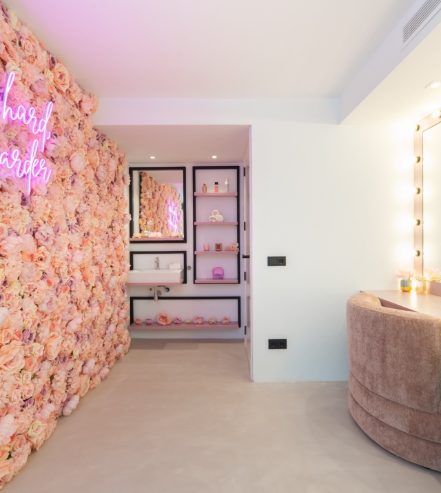 Resa Estates finca Can Floral Ibiza sale koop make up 3.jpg